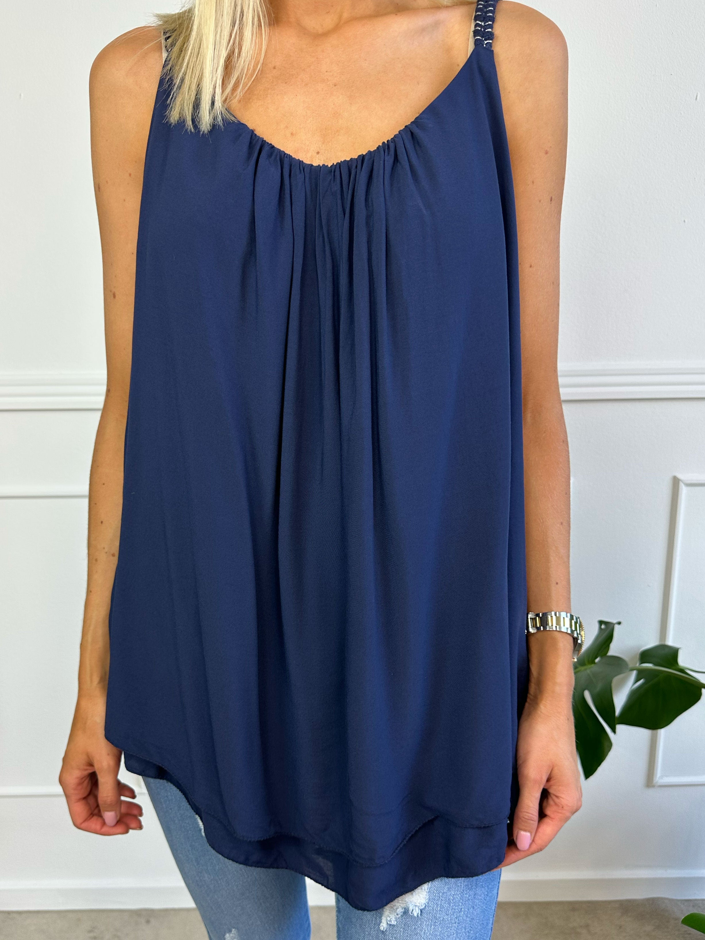 Asia - Söt enfärgad viskostopp med flätade band